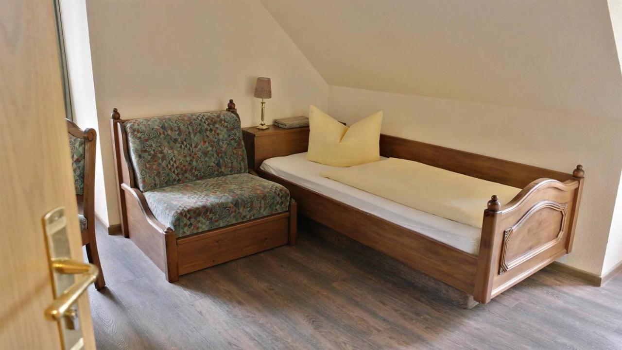 Hotel Und Restaurant Rittergut Kreipitzsch ناومبورغ المظهر الخارجي الصورة