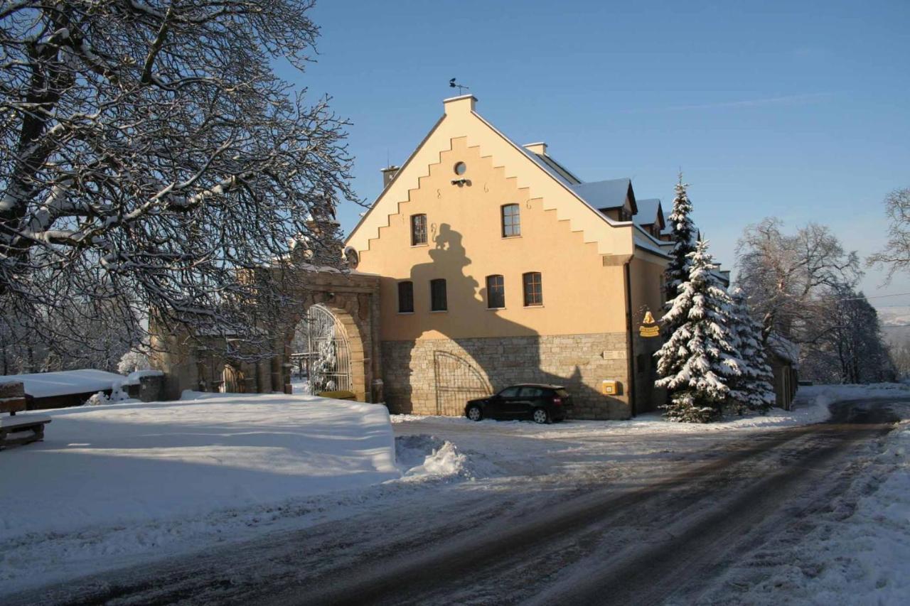 Hotel Und Restaurant Rittergut Kreipitzsch ناومبورغ المظهر الخارجي الصورة