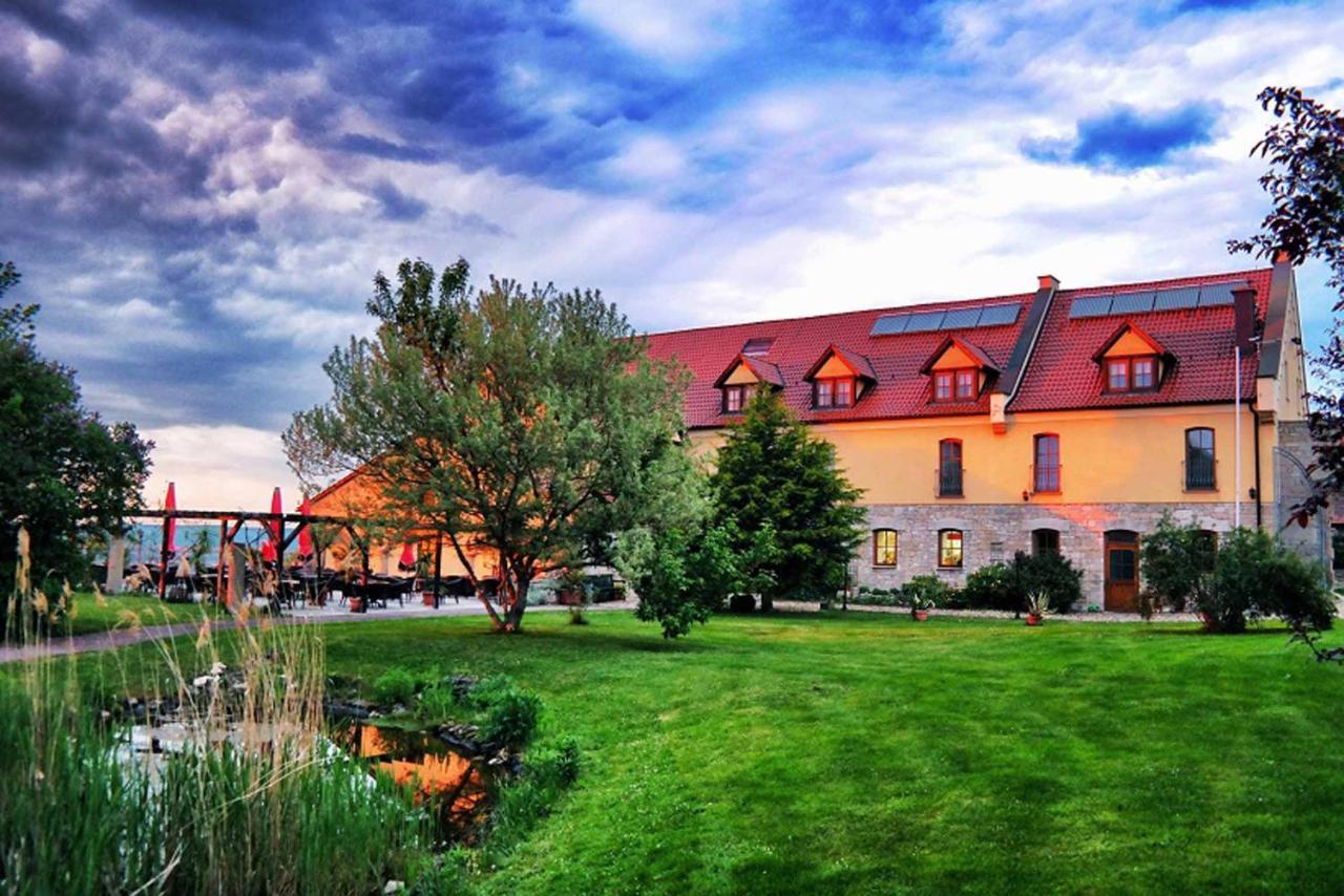 Hotel Und Restaurant Rittergut Kreipitzsch ناومبورغ المظهر الخارجي الصورة
